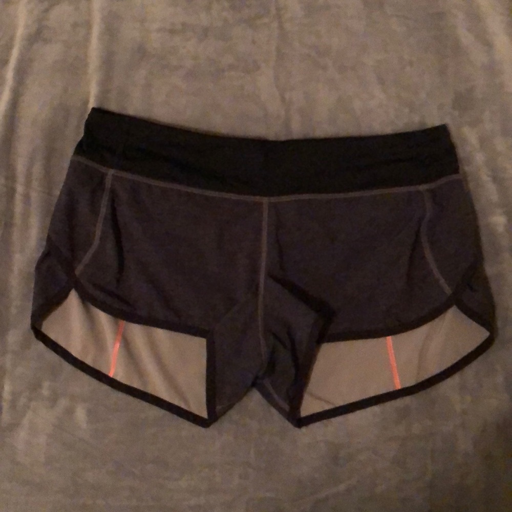 Lululemon Speed Up Short - 2.5”